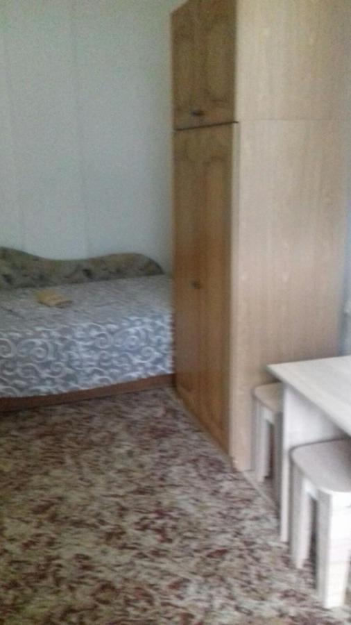 Gelena Гостьовий Двір 乌日霍罗德 外观 照片
